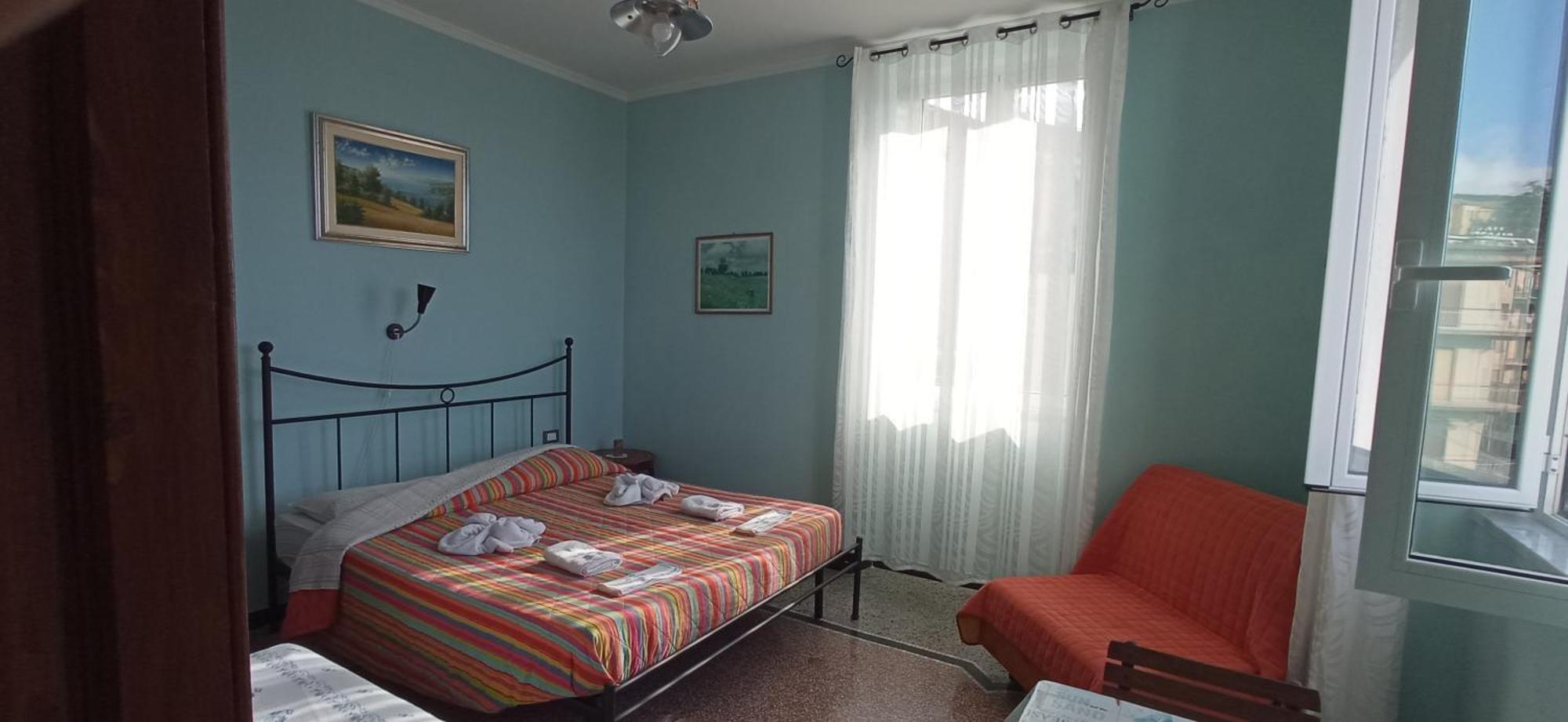 Au Cavettu B&B ヴァラッツェ エクステリア 写真